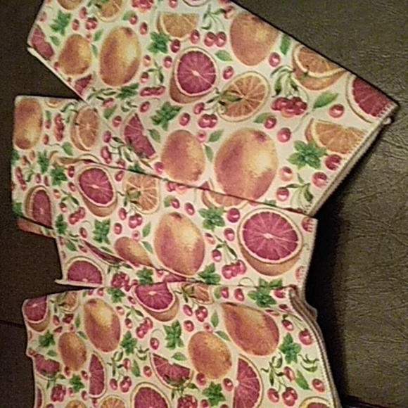 Kitchen Bundle - Picture 2 of 12